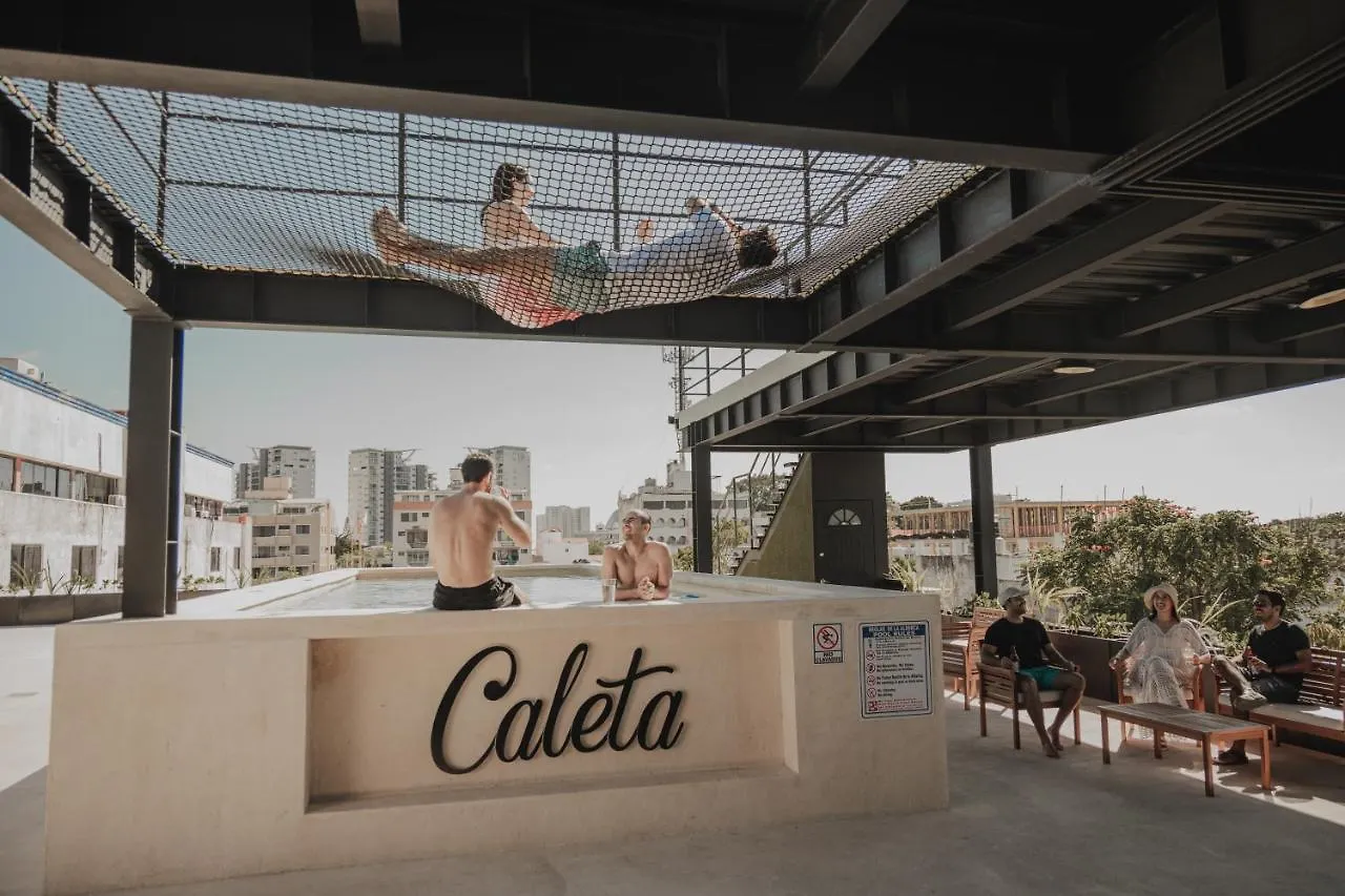 Caleta Hostel Rooftop & Pool Cancún 0*,